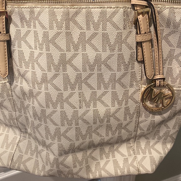 Michael Kors Top Zip Tote - Picture 4 of 4